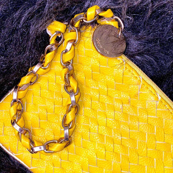 Bag - Picture 2 of 6